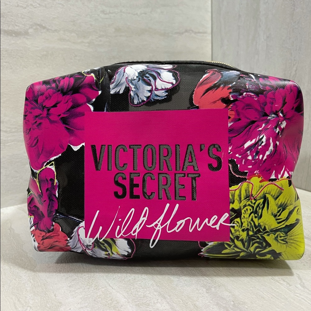 Victoria’s Secret Makeup case Wildflower